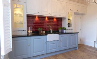 Bedale in French Grey and Chalk White